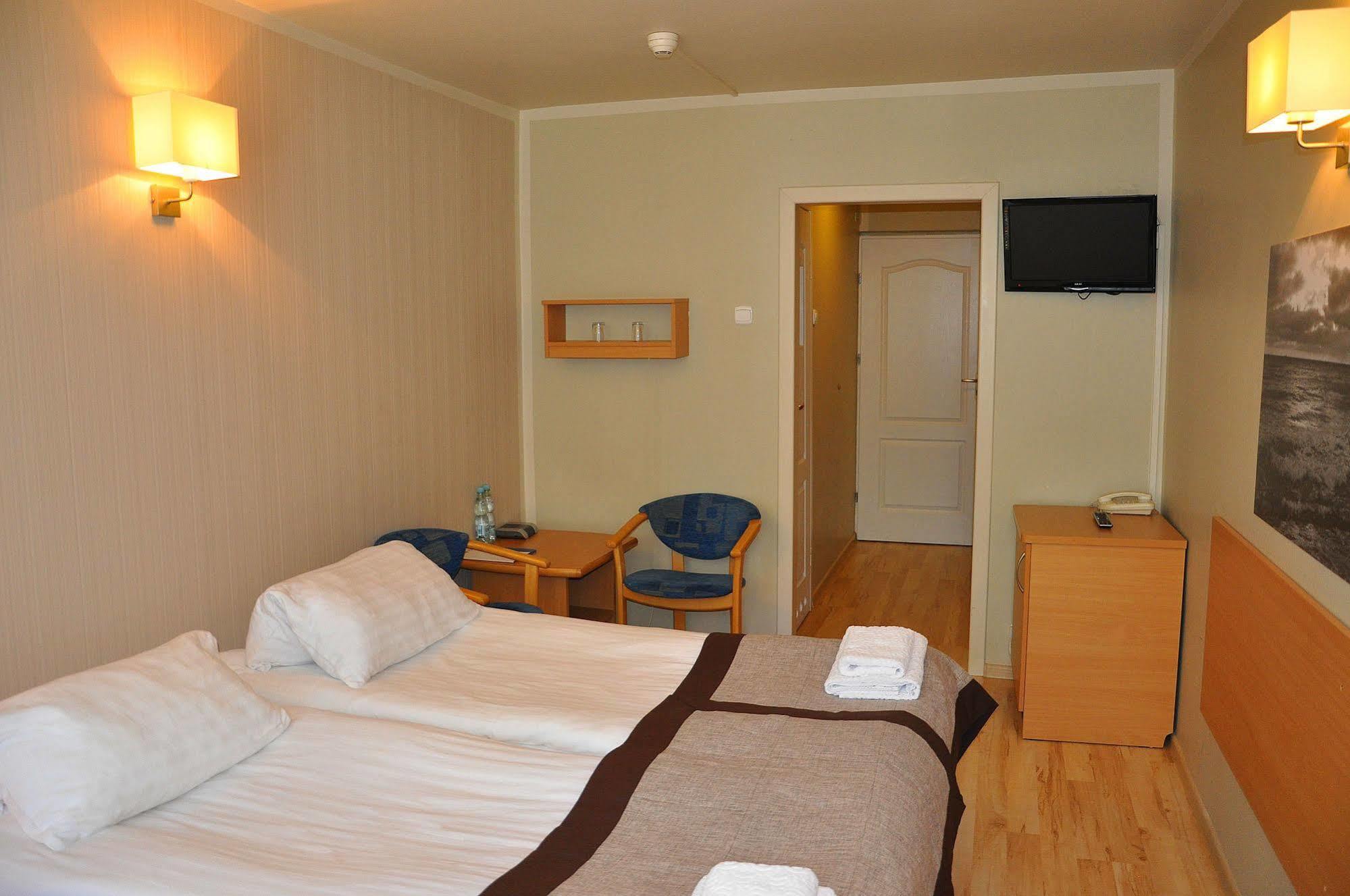Hotel Orle Gdansk Exterior photo